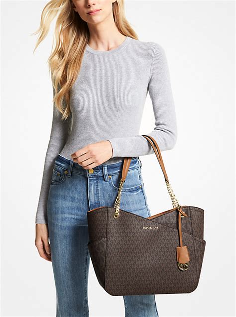 jet set logo shoulder bag michael kors|michael kors jet set saffiano.